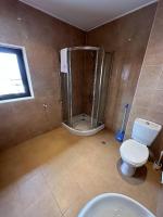 Koupelna v ubytování Bright Mountain View Penthouse - 300mbps Wi-fi