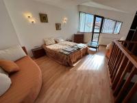 Posezení v ubytování Bright Mountain View Penthouse - 300mbps Wi-fi