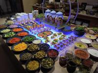 Еда / где поесть недалеко от отеля