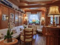 Hotel Garnì La Montanaraにあるシーティングエリア