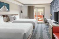 Ein Bett oder Betten in einem Zimmer der Unterkunft Hilton Garden Inn Annapolis Downtown