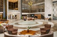 DoubleTree by Hilton Surabayaにあるシーティングエリア