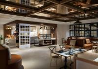 DoubleTree by Hilton Surabayaにあるシーティングエリア