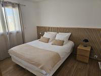 Posteľ alebo postele v izbe v ubytovaní Résidence Villas Chléa