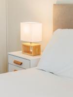 Postel nebo postele na pokoji v ubytování Terrace Pool Apartment Oporto by LovelyStay