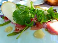 Jídlo v hotelu nebo okolí