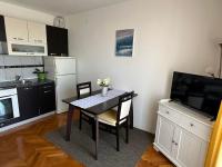 Kuchyňa alebo kuchynka v ubytovaní Apartments Dujmović