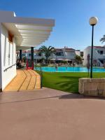 Bazén v ubytovaní Apartament Malibu Blue alebo v jeho blízkosti