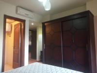 Půdorys ubytování Fully furnished 2 bedroom apartment w/ 2 bathrooms