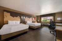 Ein Bett oder Betten in einem Zimmer der Unterkunft Best Western Plus Canyonlands Inn