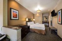 Ein Bett oder Betten in einem Zimmer der Unterkunft Best Western Plus Canyonlands Inn