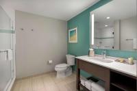 Hilton Grand Vacations Club Ocean 22 Myrtle Beachにあるバスルーム