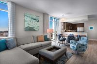 Hilton Grand Vacations Club Ocean 22 Myrtle Beachにあるシーティングエリア