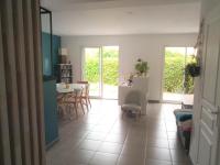 Posedenie v ubytovaní Maison BELIZO, familiale ,calme et reposante.