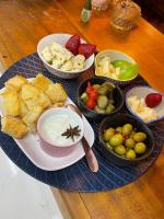 Еда / где поесть недалеко от отеля