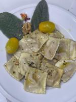 Еда / где поесть недалеко от отеля