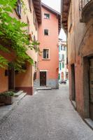 The building in which Az apartmant is located
