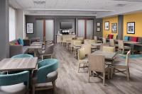 Ein Sitzbereich in der Unterkunft Hampton Inn Miami Airport East