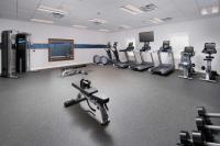 Das Fitnesscenter und&#47;oder die Fitnesseinrichtungen in der Unterkunft Hampton Inn Miami Airport East