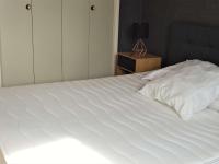 Plán poschodí v ubytovaní Bel appartement à Cavalaire-sur-Mer, 4 couchages, clim, proche commodités, parking, balcon - FR-1-226B-118