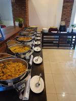 Φαγητό σε αυτό το ξενοδοχείο ή κάπου εκεί κοντά