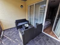 Część wypoczynkowa w obiekcie Wrzosowy Resort Pogorzelica Apartament PERŁOWY Sea&Forest