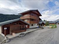 Půdorys ubytování Appartement cosy à Petit-Châtel, à 20m des pistes, avec garage et balcon! - FR-1-693-4