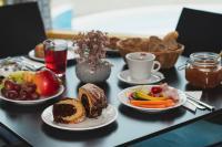 Jídlo v hotelu nebo okolí