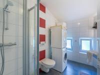 A bathroom at Apartment Pacher by Interhome
