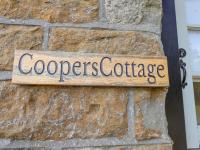 Certifikát, hodnocení, plakát nebo jiný dokument vystavený v ubytování Coopers Cottage