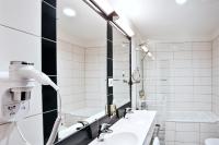 Koupelna v ubytování Wellness Hotel Vista