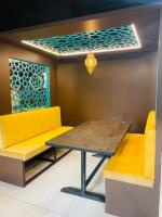 Posezení v ubytování Lee-Benz ARK HOTEL