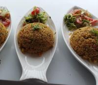 Jídlo v hotelu nebo okolí