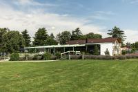 Un jardín fuera de Conacul Buzdugan