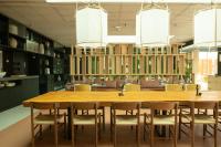 Reštaurácia alebo iné gastronomické zariadenie v ubytovaní Hôtel Parc du Landreau
