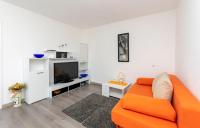 TV a/nebo společenská místnost v ubytování Apartment Marica