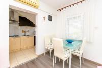 Kuchyň nebo kuchyňský kout v ubytování Apartment Marica