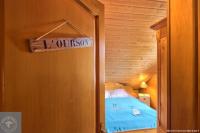 Posteľ alebo postele v izbe v ubytovaní Chalet Les Brimbelles avec Jacuzzi