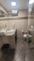 Kúpeľňa v ubytovaní euroHOTEL Sosnowiec Kazimierz
