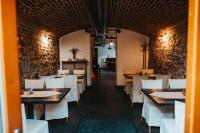 Restaurace v ubytování Penzion Hurikán 63