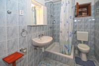 Kúpeľňa v ubytovaní Apartments Boćin Rosso