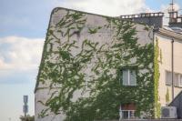 Budynek, w którym mieści się apartament