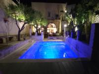 The swimming pool at or close to Palazzo Mandurino luxury relais