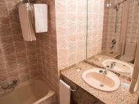 AR Roca Esmeralda & Spa Hotel, Calp – Aktualisierte Preise ...