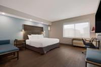 Tru By Hilton Destinにあるベッド