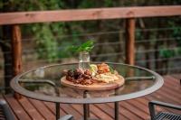 Jídlo v chaty nebo okolí