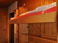 Poschodová posteľ alebo postele v izbe v ubytovaní Châtel : Appart à 200m des remontées, balcon, parking, 4 pers. - FR-1-693-11