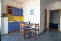 Kuchyňa alebo kuchynka v ubytovaní Apartments Mare More