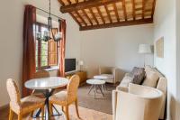 A seating area at Palazzo Catalani Resort