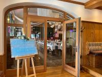 Restaurace v ubytování Gasthof Drei Schwanen